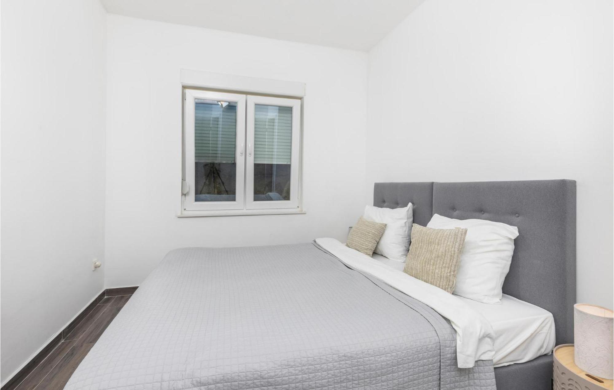 Amazing Apartment In Rijeka With Wifi Ngoại thất bức ảnh