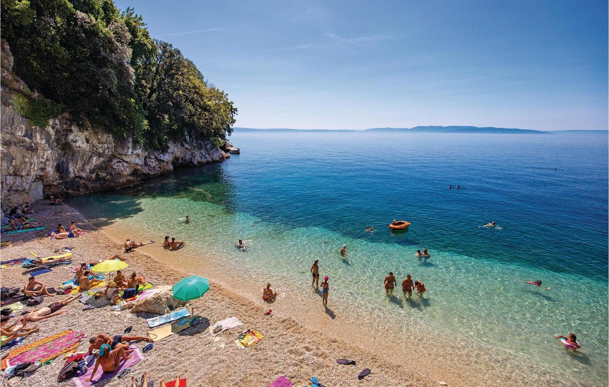 Amazing Apartment In Rijeka With Wifi Ngoại thất bức ảnh